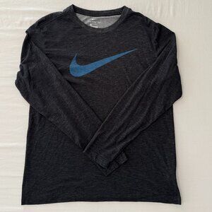 Nike Men's Dry-Fit Long Sleeve T-Shirt Large NEW!
